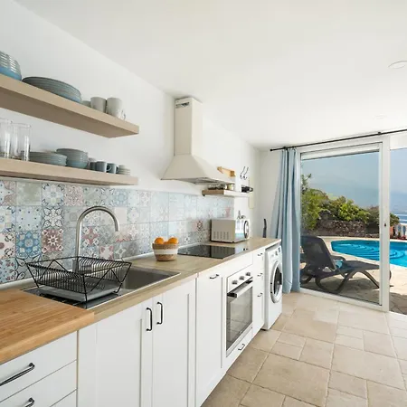 Casa vacanze Romantic Paradise By The Ocean